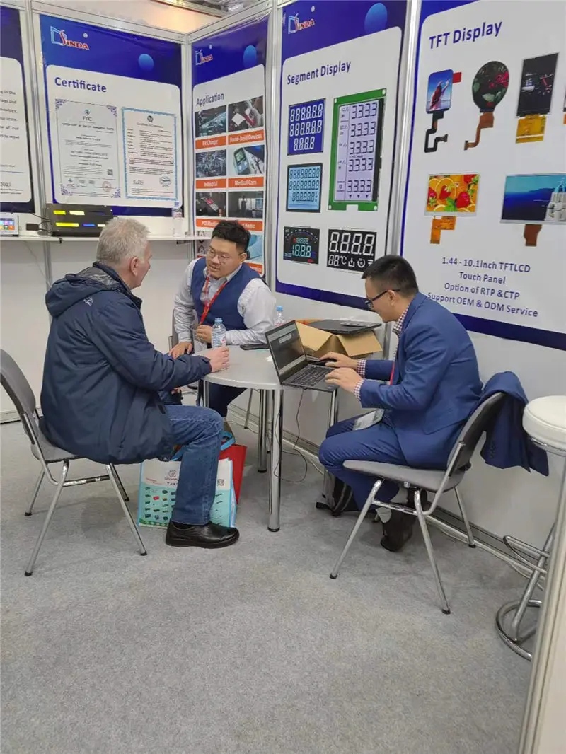 exhibition news02.jpg